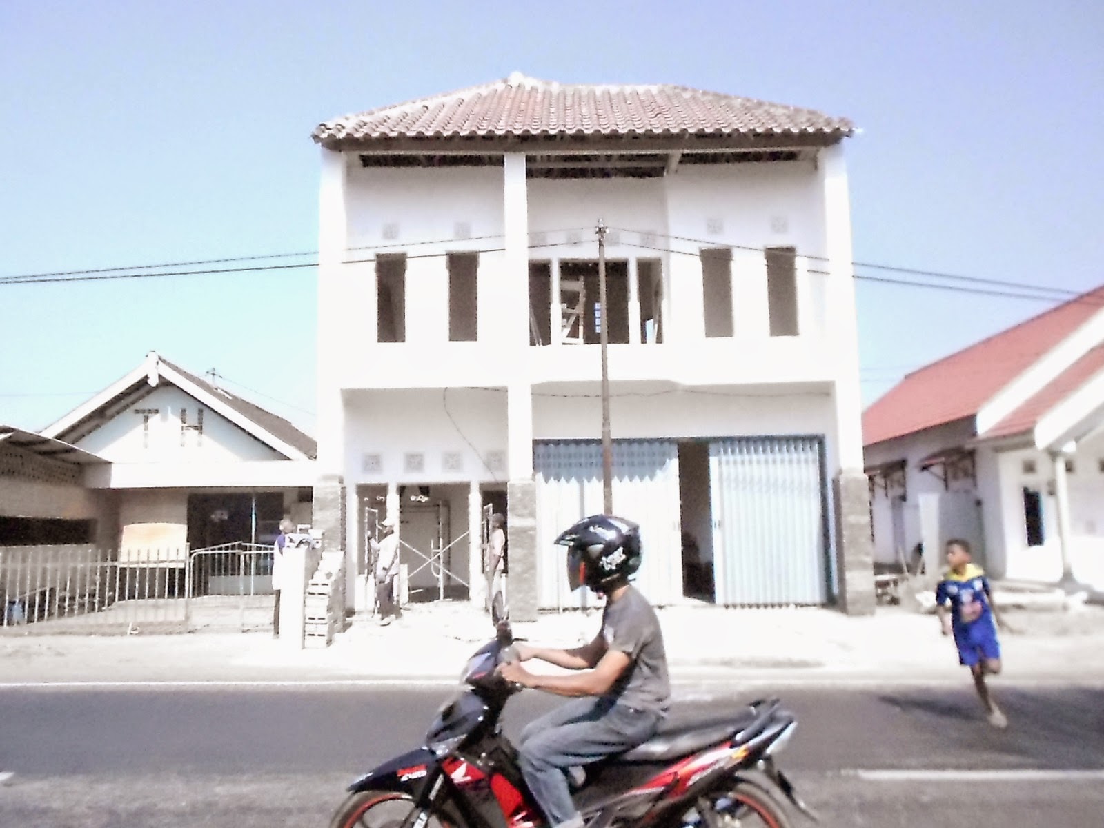 Rumah 2 lantai