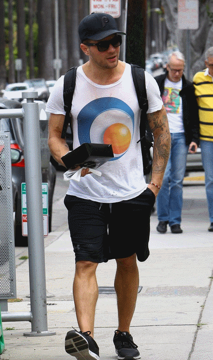 VJBrendan.com: Out & About: Ryan Phillippe in West Hollywood