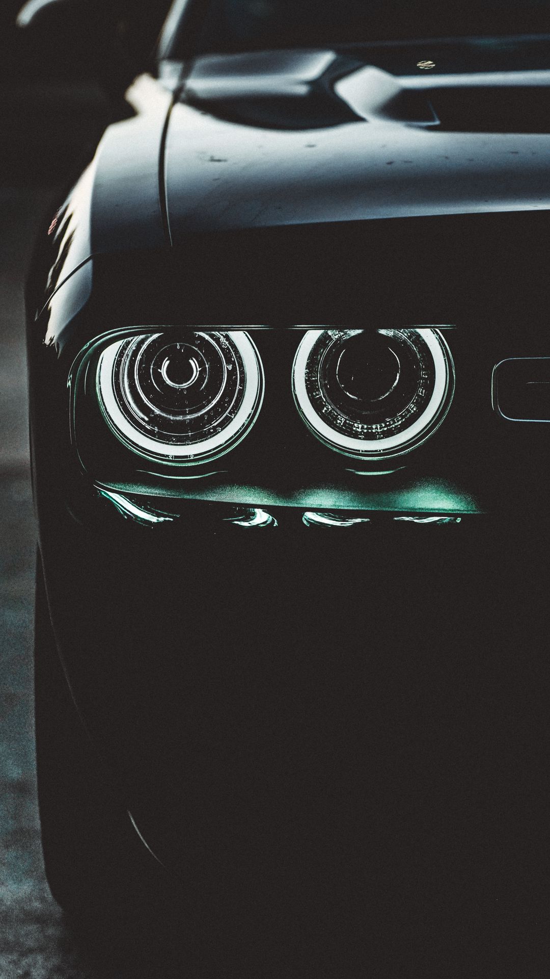 Wallpaper Black Car Headlights