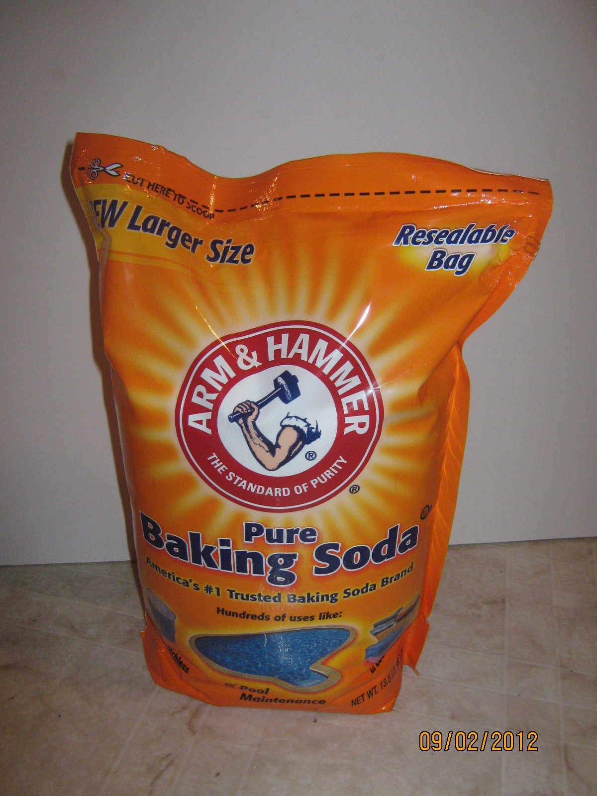 Shana Shares Save Money Buy Baking Soda 100's of Uses!