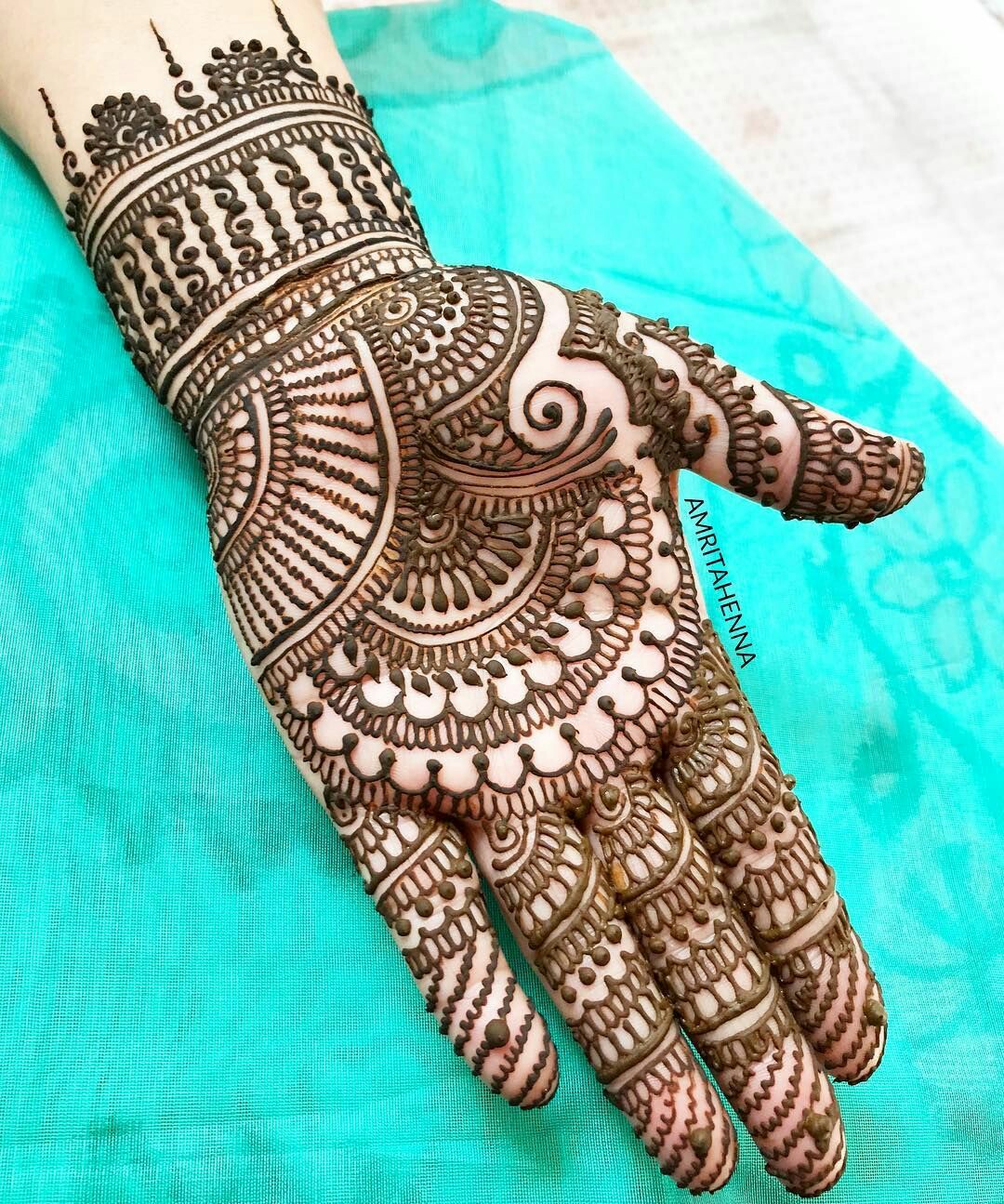 45+ Latest Full Hand Mehndi Designs || New Full Mehndi Design To Try In ...