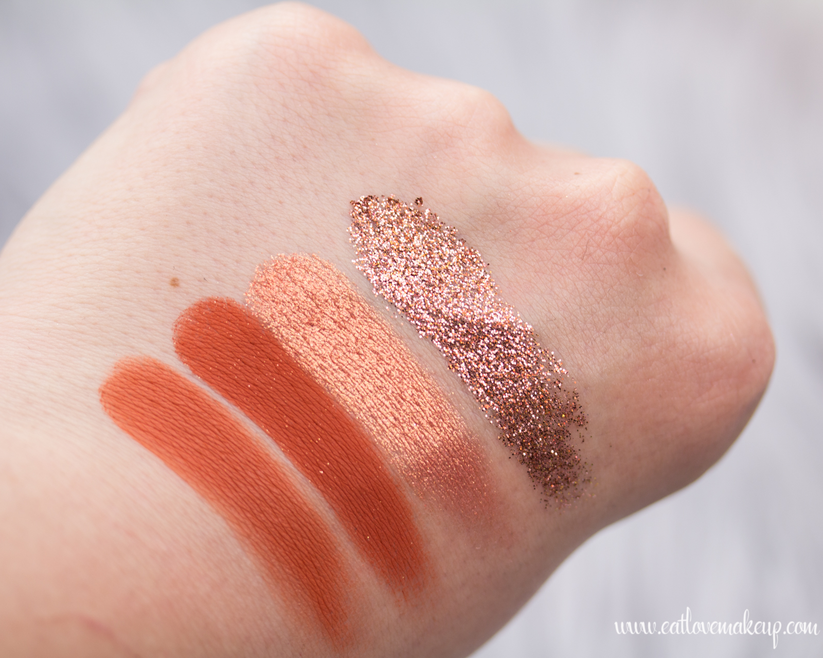 Tati Beauty Textured Neutrals Vol. 1 Eat Love Make up блог за