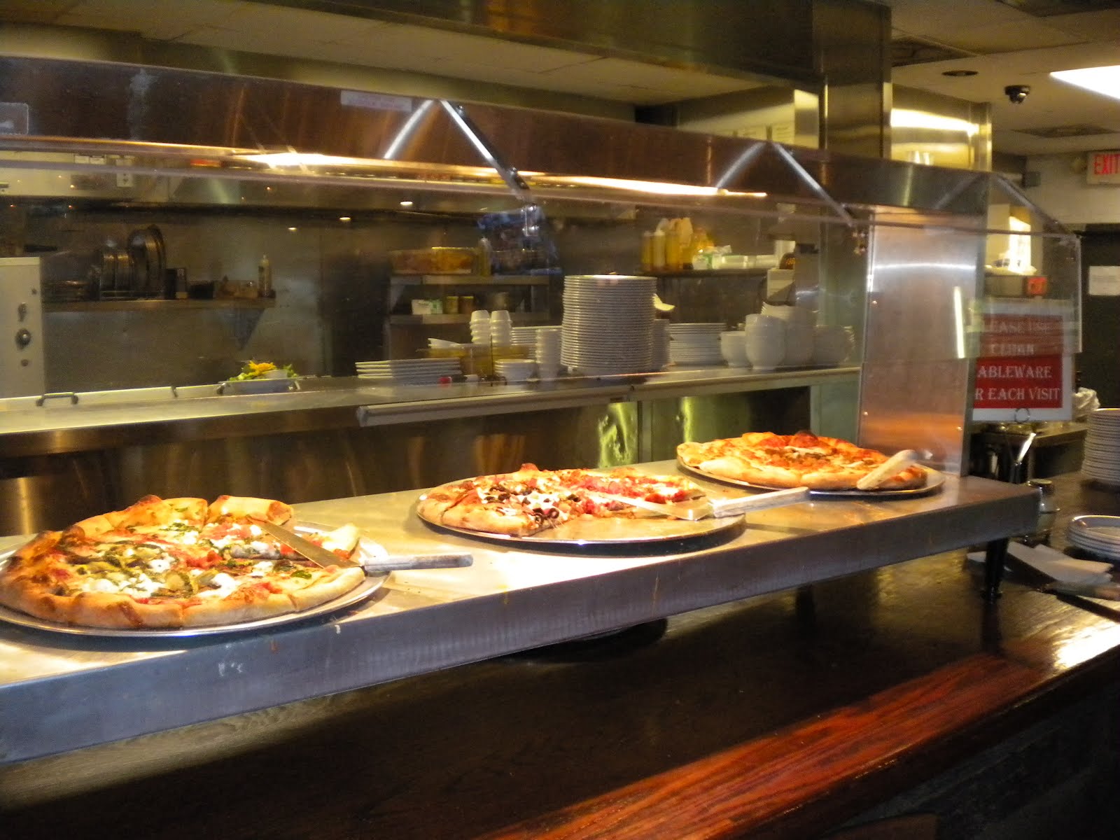 Amy On Food Charlotte and Worldwide Food and Family Travel Pizza