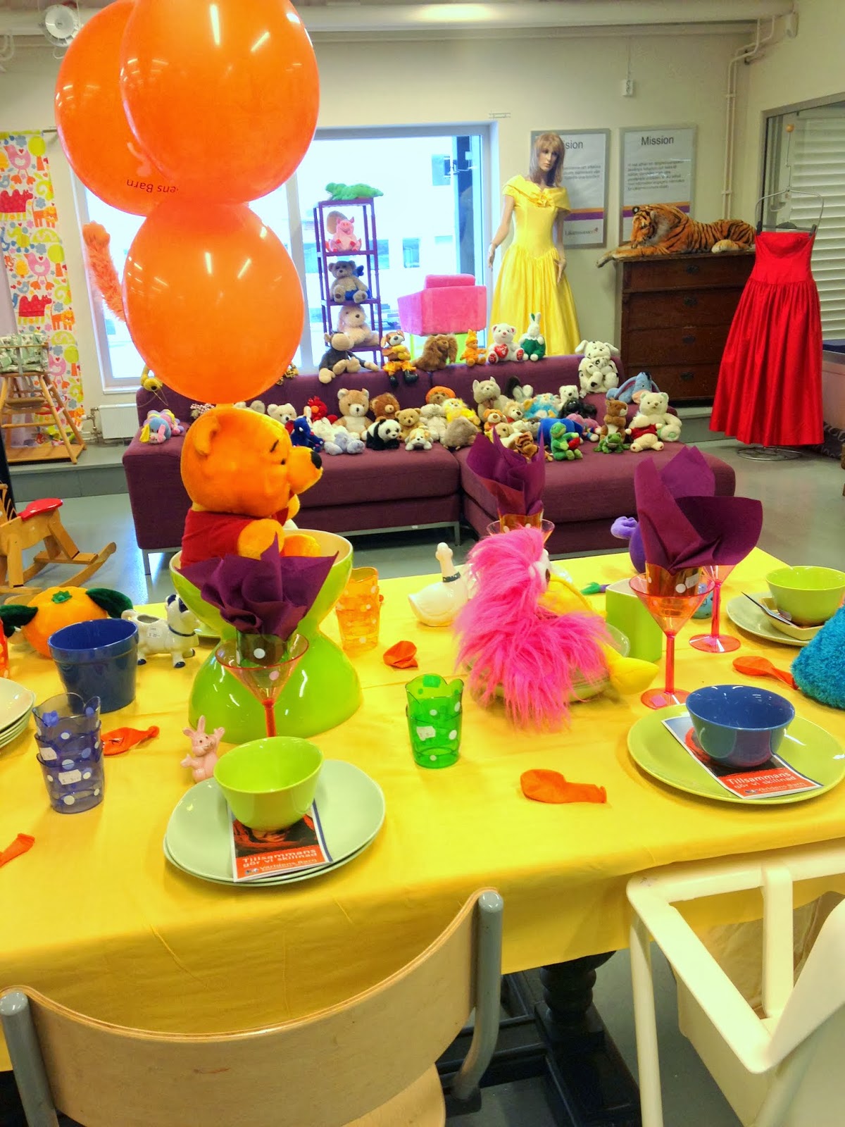 Fru Vintage Kalas för Världens barn!