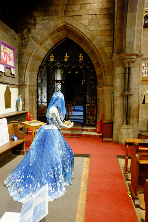 thequacksoflife: Pre-Raphaelite glass and Castle Howard
