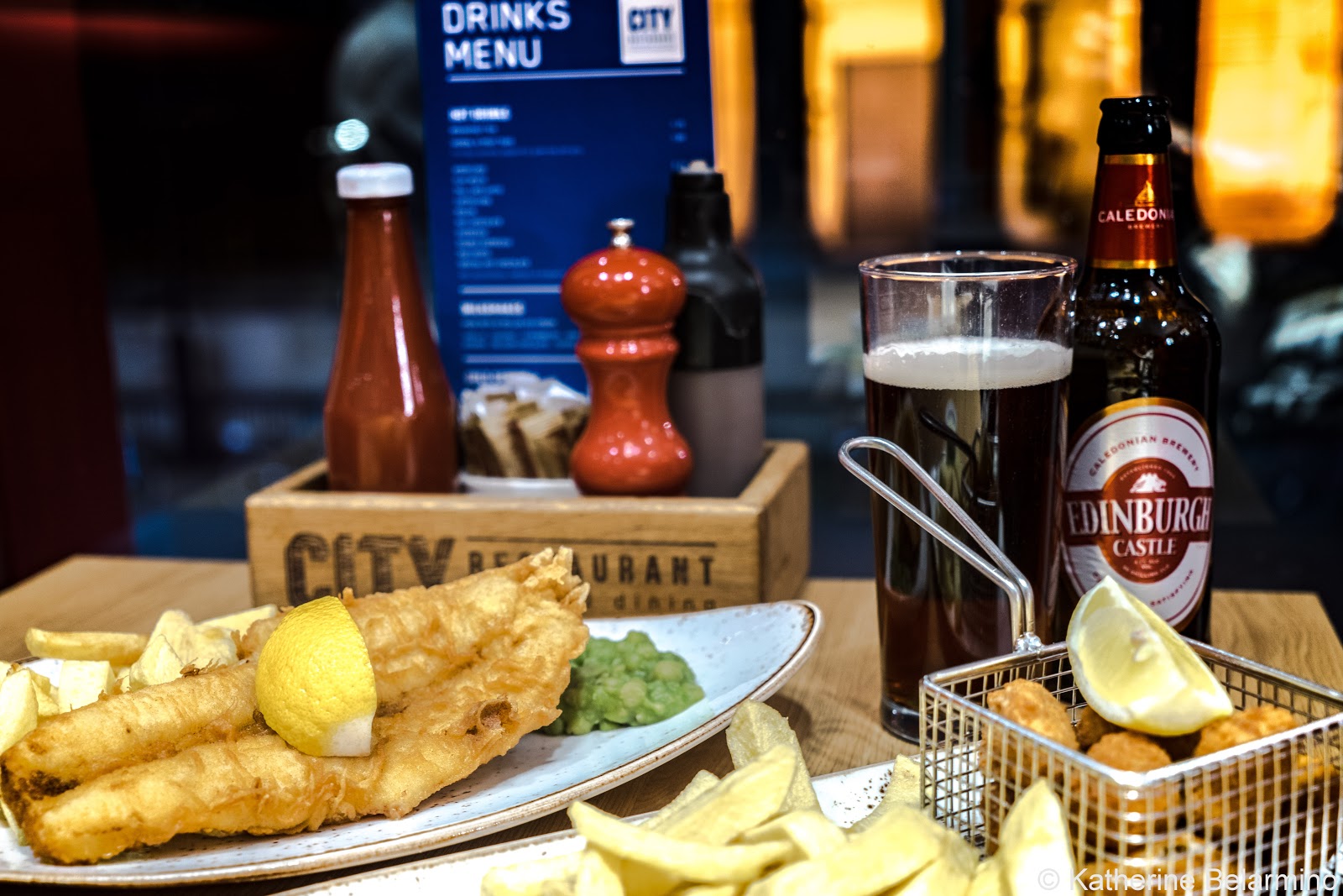 5 Great Edinburgh Restaurants On or Near the Royal Mile Travel the World