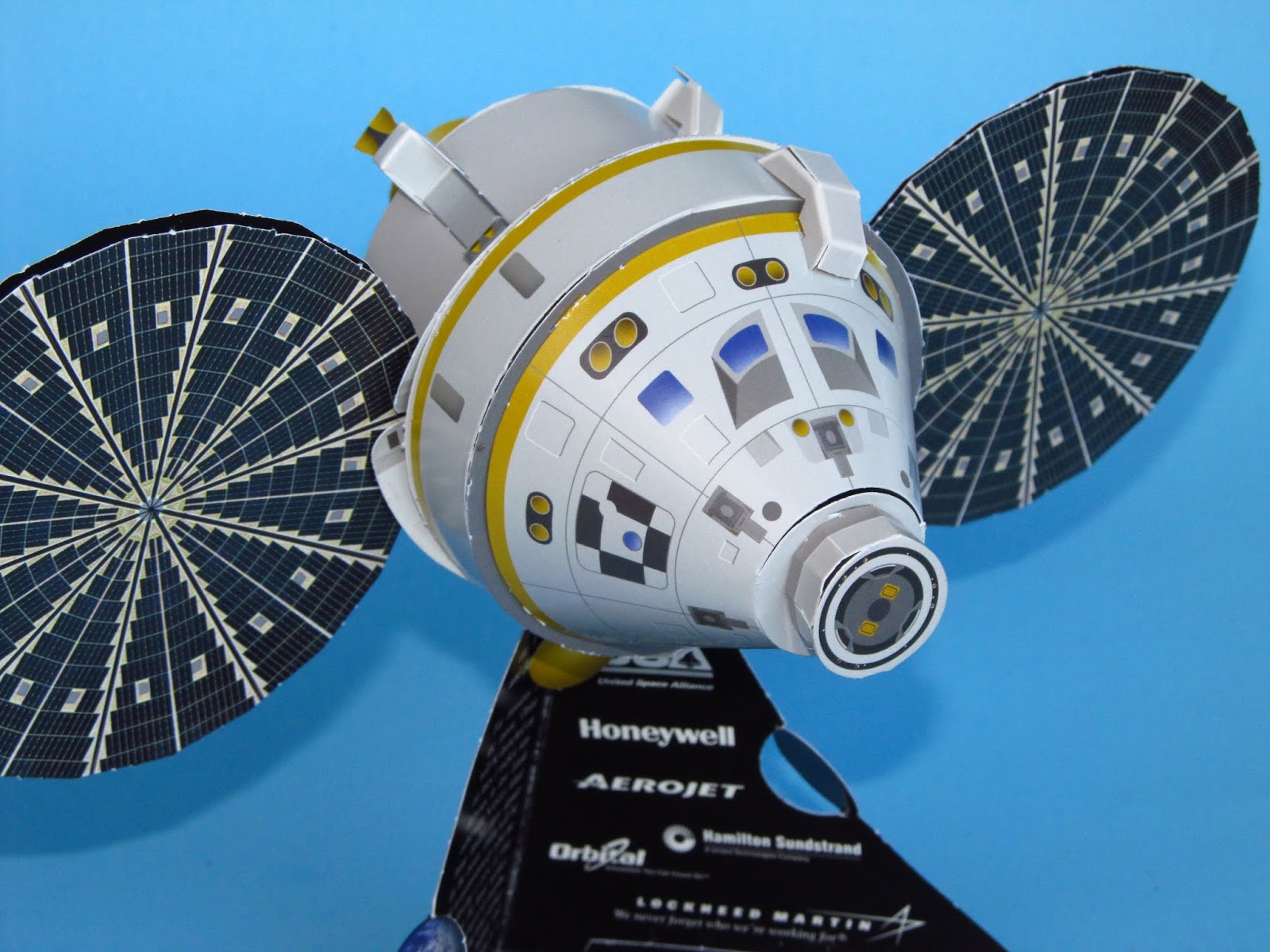 Clearwater Models ORION SPACECRAFT (paper)