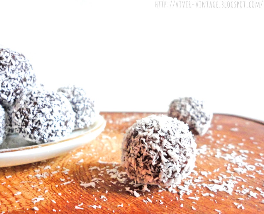 trufas sanas de chocolate y coco