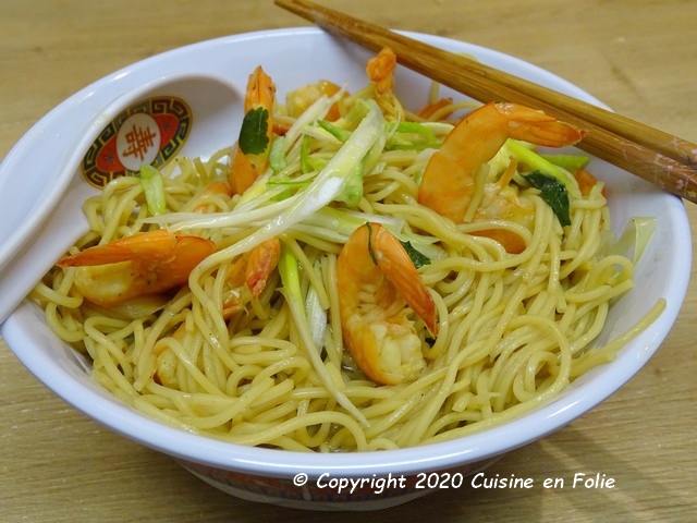 Bouillon de légumes aux nouilles chinoises et aux  - Cuisine en folie