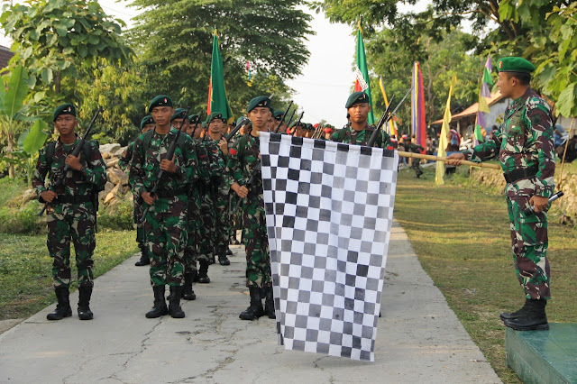 Dandim Sragen Berangkatkan Pasukan Tonting YWPJ