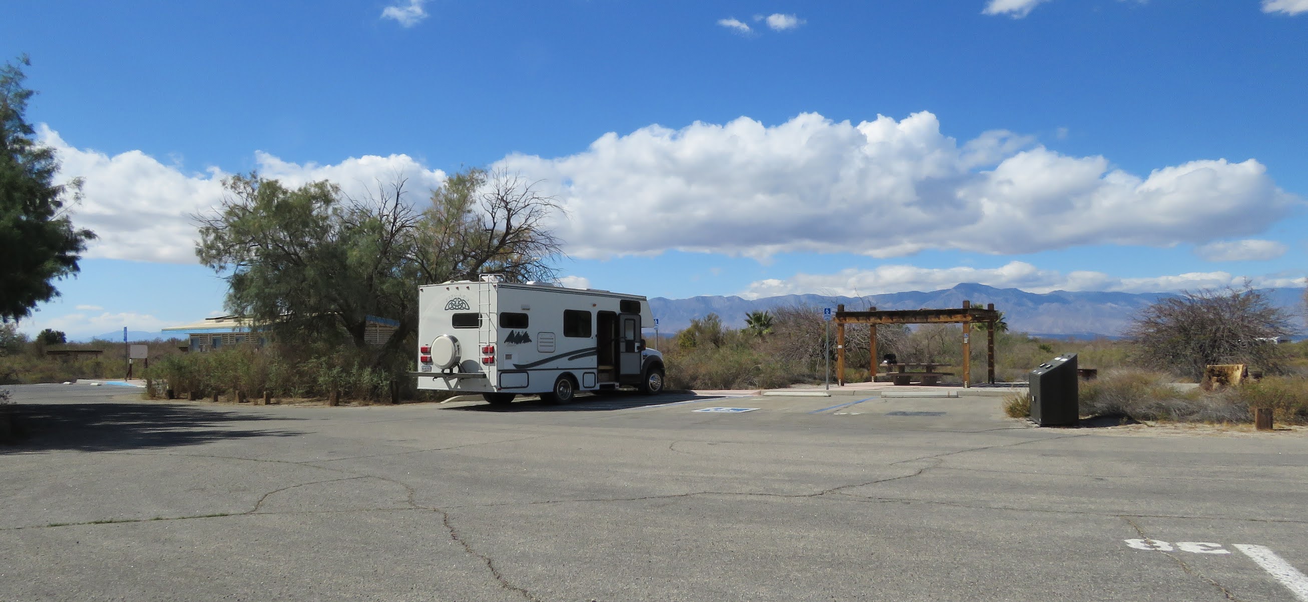 Rolling in an RV Wheelchair Traveling...... Salton Sea New Camp
