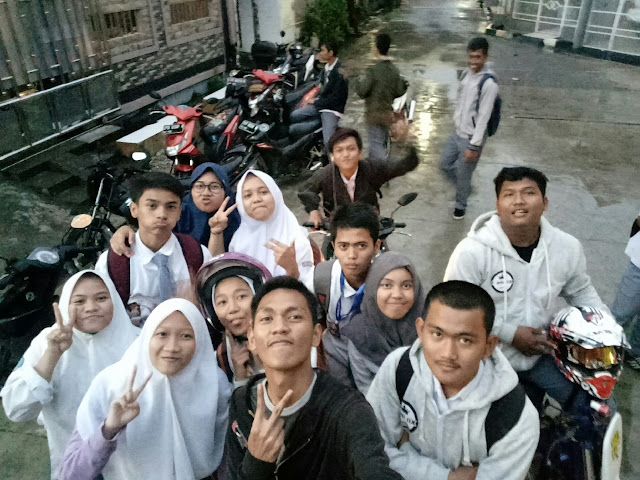 Drama singkat 7 orang tentang sekolah Catatan kecilku