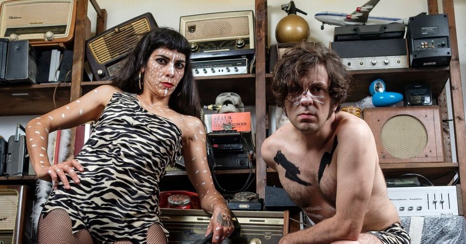 Resultado de imagem para The Dirty Coal Train Juvenile delinquent