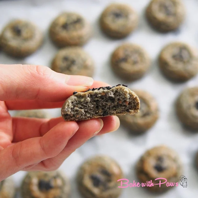 Black Sesame Cookies