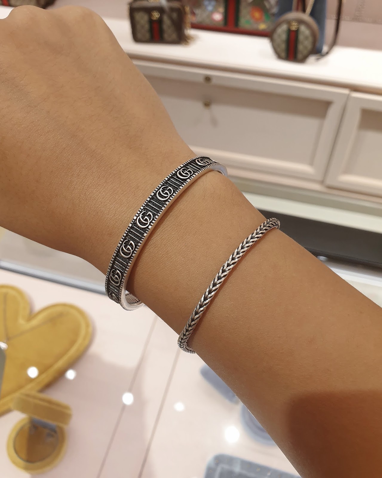 gucci silver bead bracelet