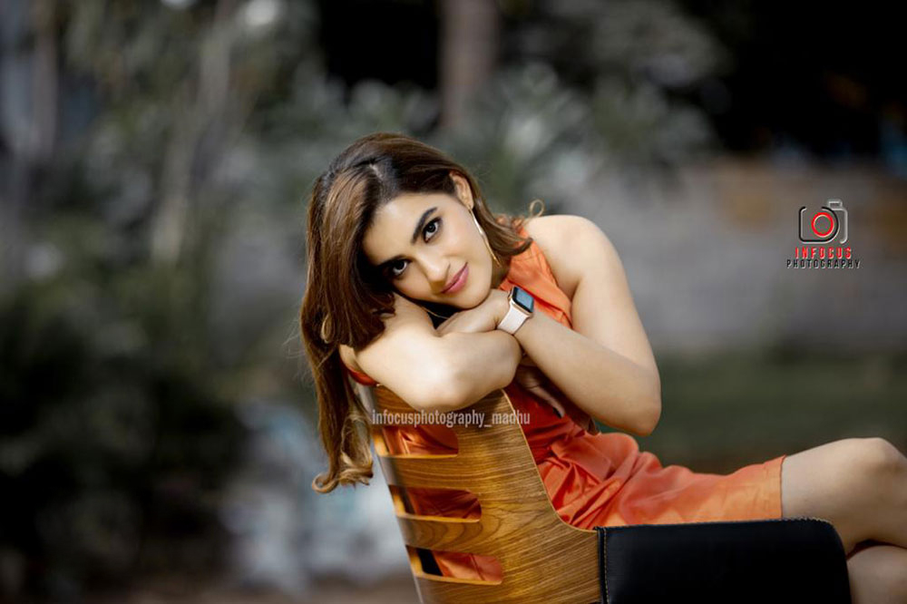 Actress Kavya Thapar Photoshoot 