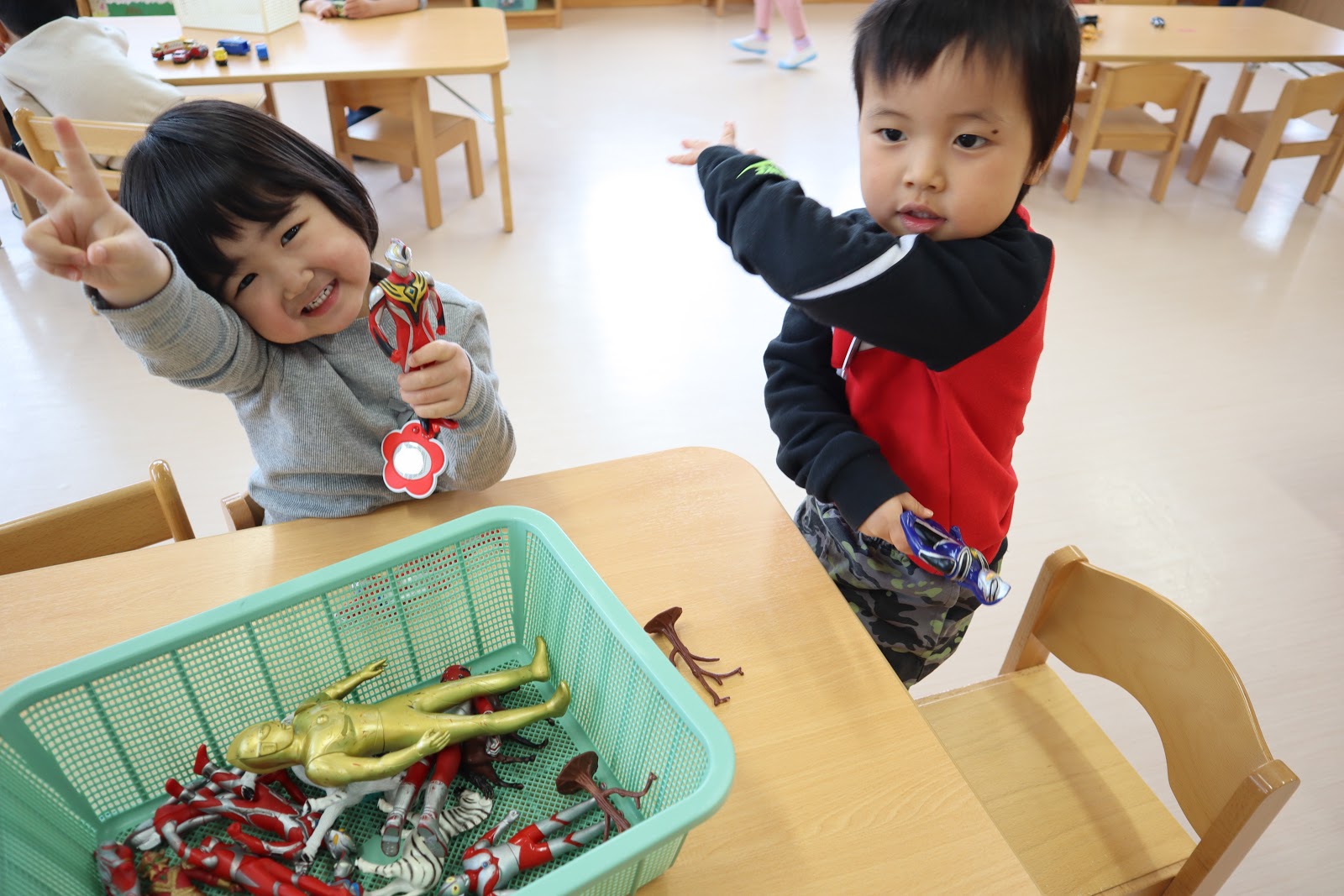 ひまわり保育園 お友達と遊ぶの楽しいな