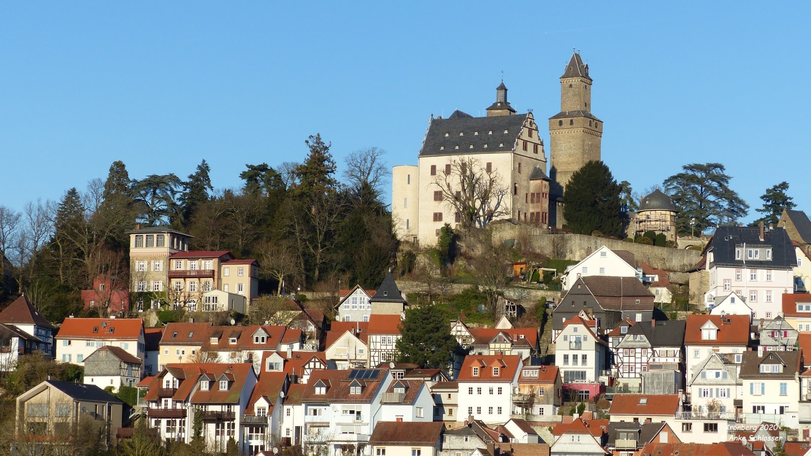 Ankes * * * Gartenzauber * * * Idyllische Kronberger Altstadt