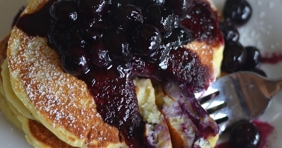 Playing with Flour: Ricotta pancakes with blueberry compote