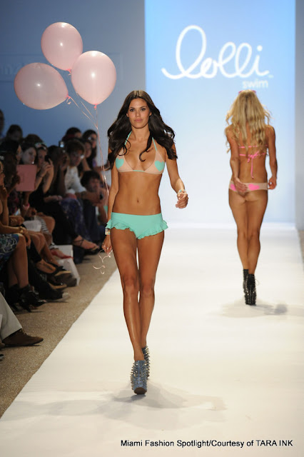 TARA INK closes 'Mercedes-Benz Fashion Week Swim 2014' with high energy group show