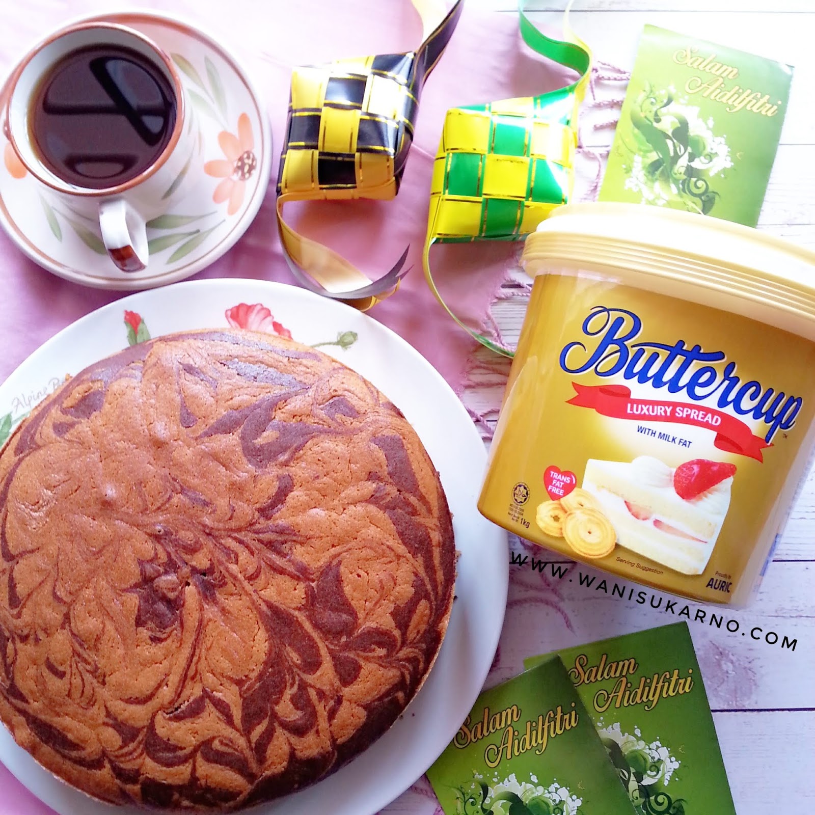 Resepi Kek Marble Susu Buttercup Raya Yang Lembut Moist Dan