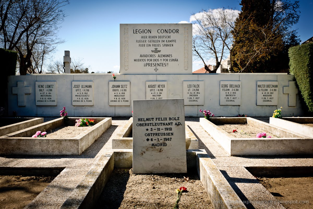 Ghosts of Spain : Condor Legion in Cementerio de la Almudena