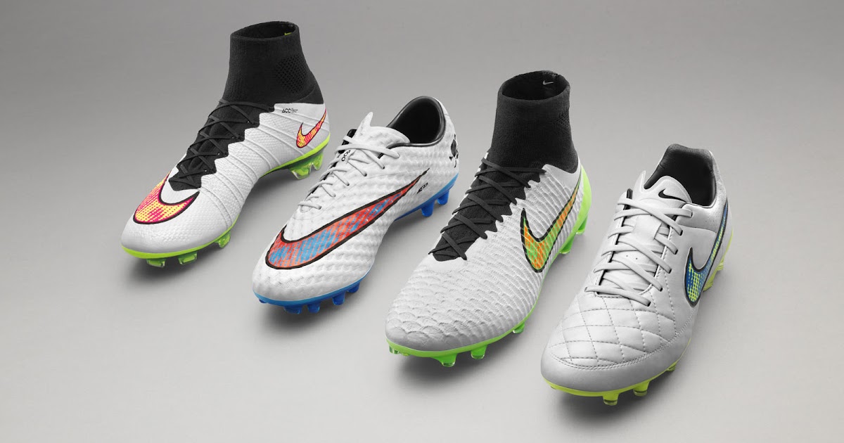 servidor Ambos Relativo Nike White 2015 Football Boots Pack: Shine Through Collection - Footy  Headlines