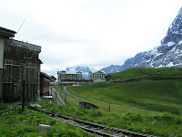 Estación de Keine Scheideng, Suiza,Keine Scheideng Station, Switzerland, Gare Keine Scheideng, Suisse, vuelta al mundo, round the world, La vuelta al mundo de Asun y Ricardo