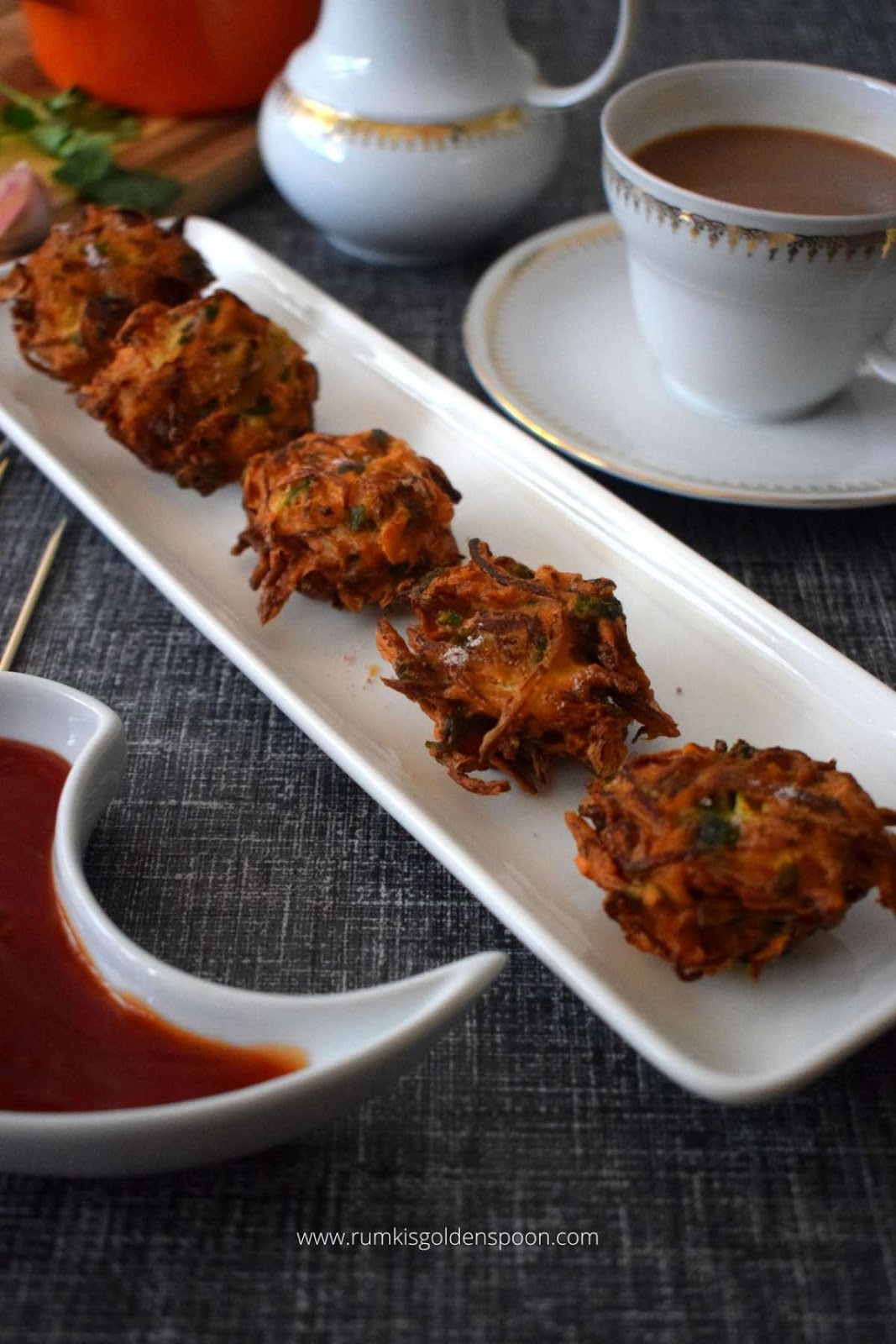 cabbage pakoda recipe, cabbage pakoda, cabbage bajji, how to make cabbage pakoda, recipe for cabbage pakoda, cabbage pakora, cabbage bhajiya, cabbage fritters, snacks recipe, snack recipe, Indian snack recipe, cabbage recipe, cabbage recipes, cabbage recipes Indian, recipe of cabbage, recipe for cabbage, recipe with cabbage, recipe for vegan snacks, recipe for pakoda, vegan snacks recipe, indian recipe for snacks, Indian snacks recipe, Rumki's Golden Spoon