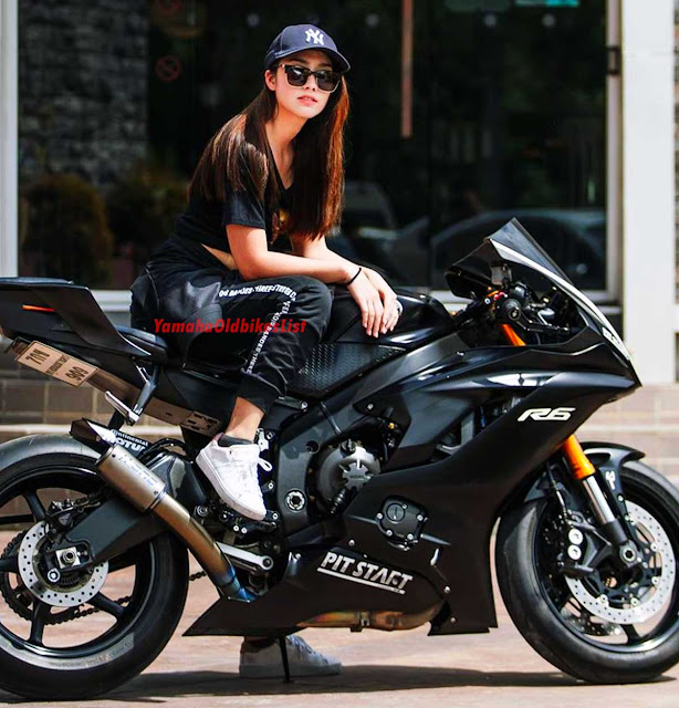 Beautiful Thailand Girl Model Hana Lewis With Yamaha R6 Bike