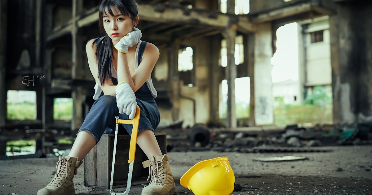 Hot girl …NAG  SH678