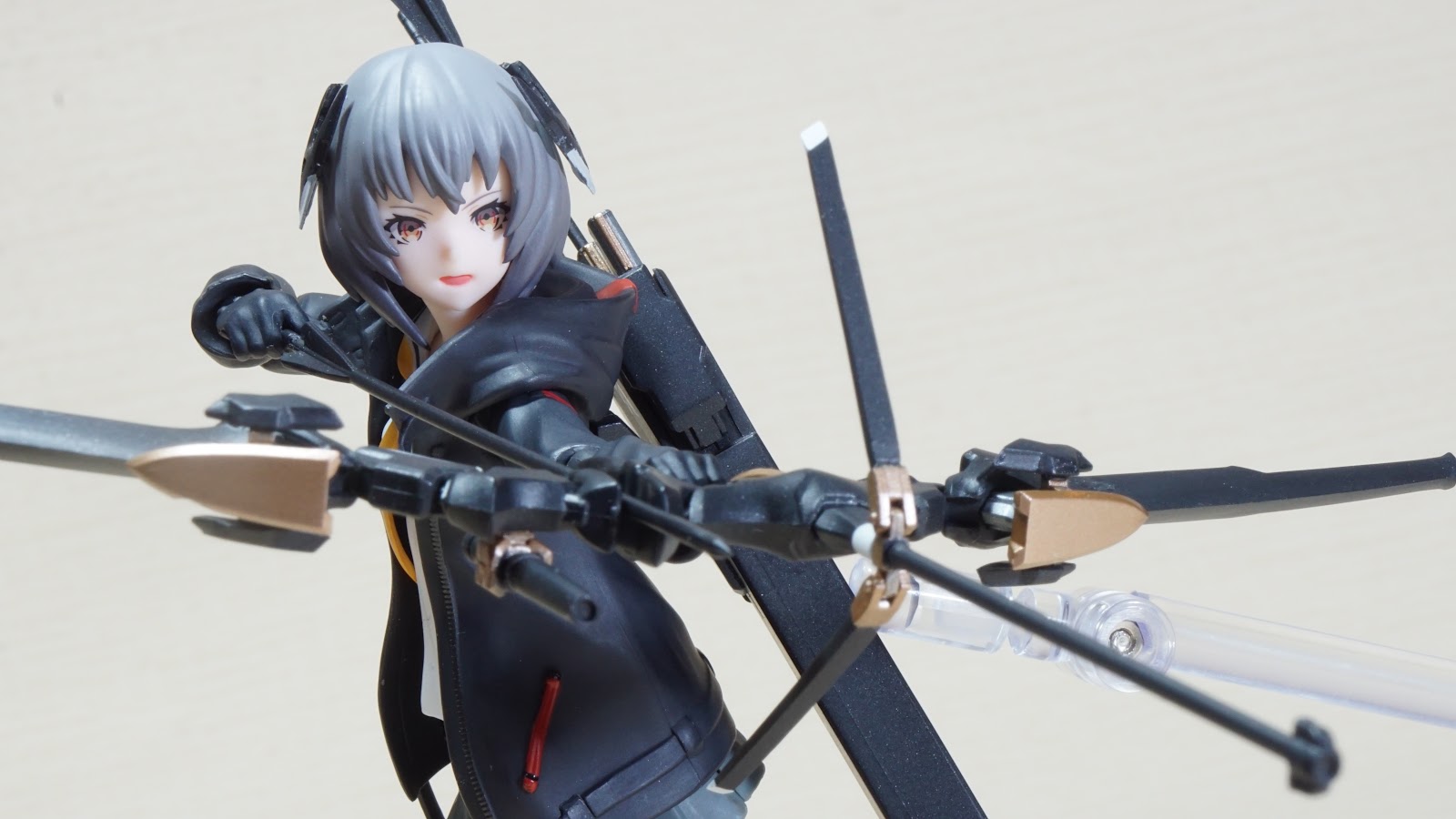 達人專欄] 【可動收藏分享】figma 重兵裝型女子高生：陸- 巴哈姆特