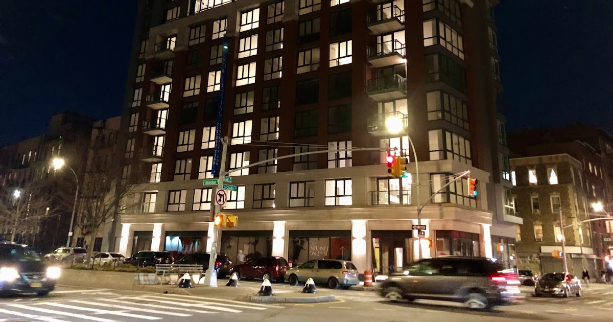 EV Grieve Leasing underway at Stella LES on Avenue C and Houston (and 2nd Street)