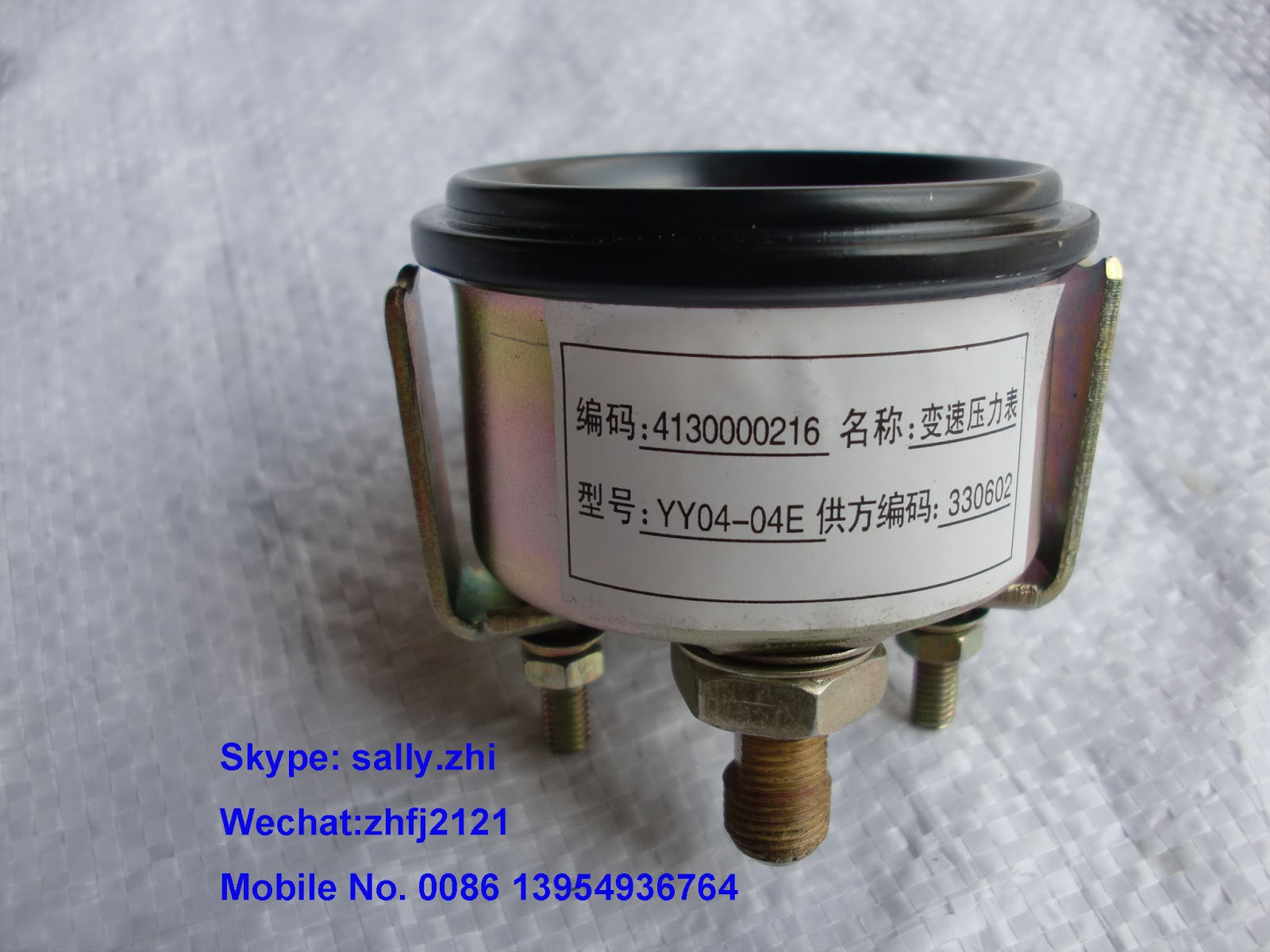 sdlg loader spare parts original SDLG GEARBOX OIL PRESSURE GAUGE YY04