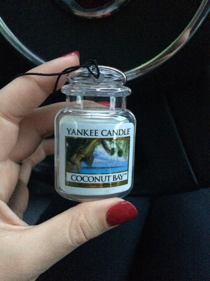 Review: Yankee Candles, Vent Stick & Car Jar Ultimate