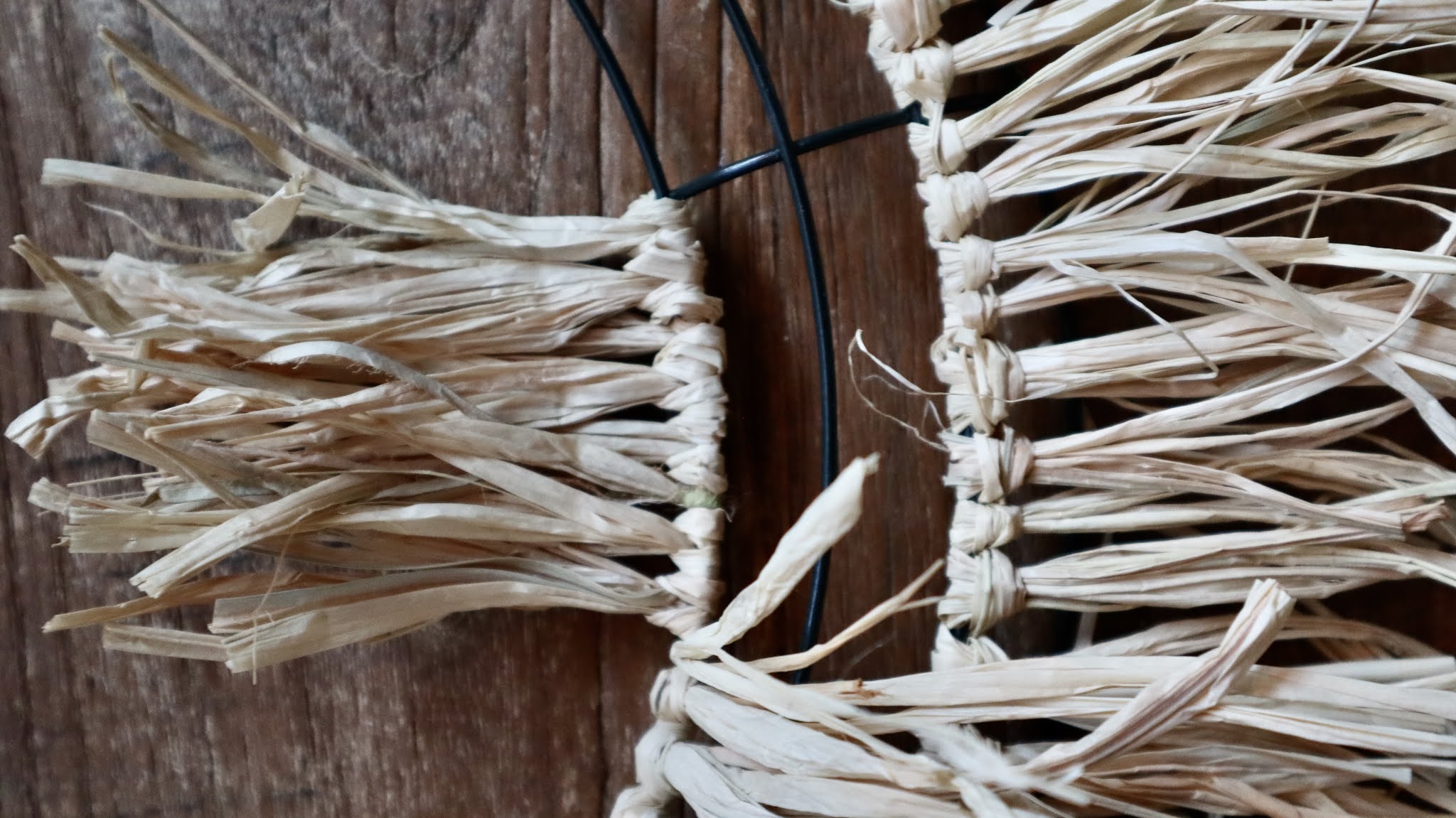 My Sweet Savannah DIY raffia summer wreath