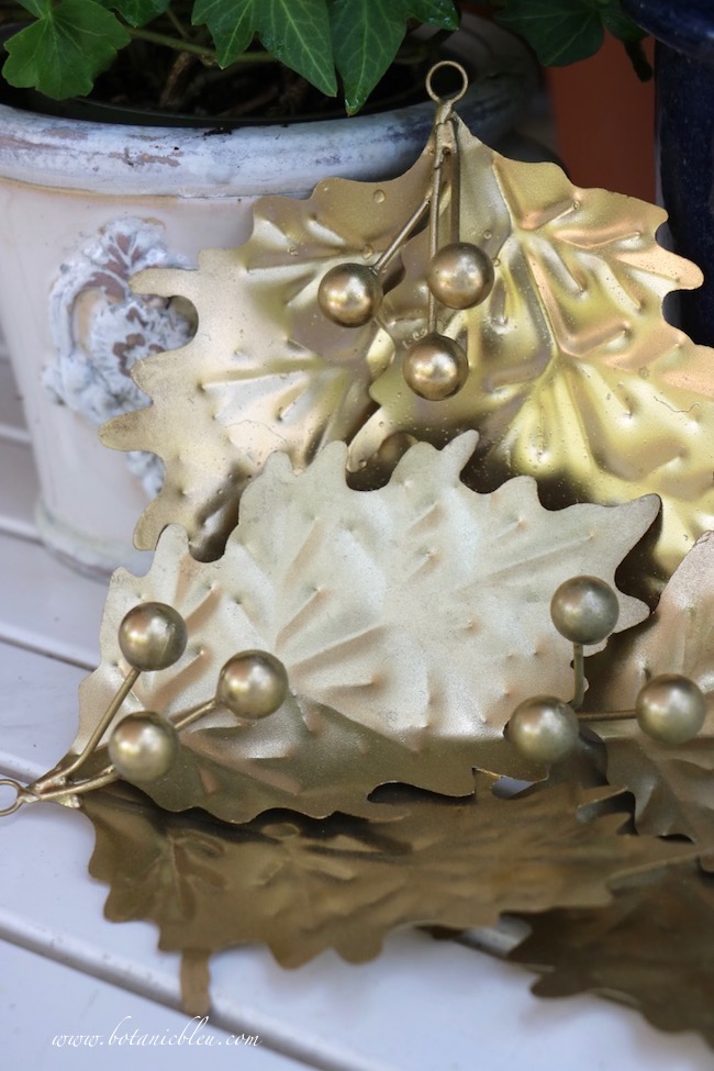gold berry leaves ornament makeover painted with gold metallic spray paint 