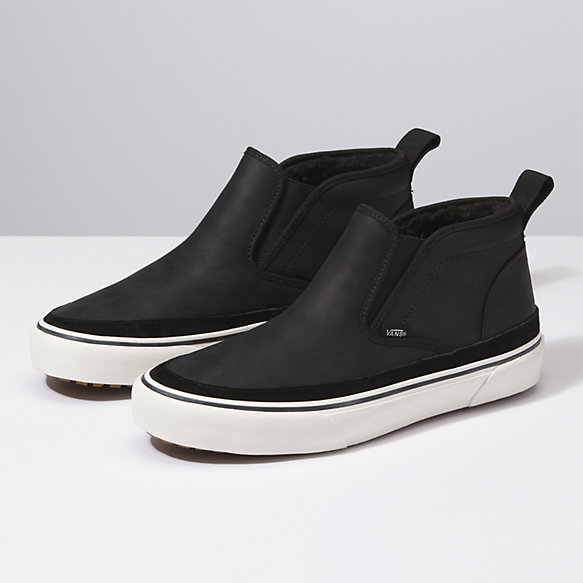 vans mid top slip on