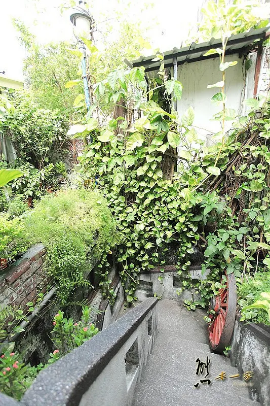 台南窄門咖啡館