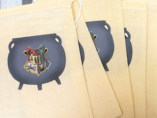 Get ready for Hogwarts at your Harry Potter party. Use the cauldron bag to gather your Hogwarts School of Witchcraft and Wizardry school supplies.  It's a quick and easy project that will give you the perfect party favor.