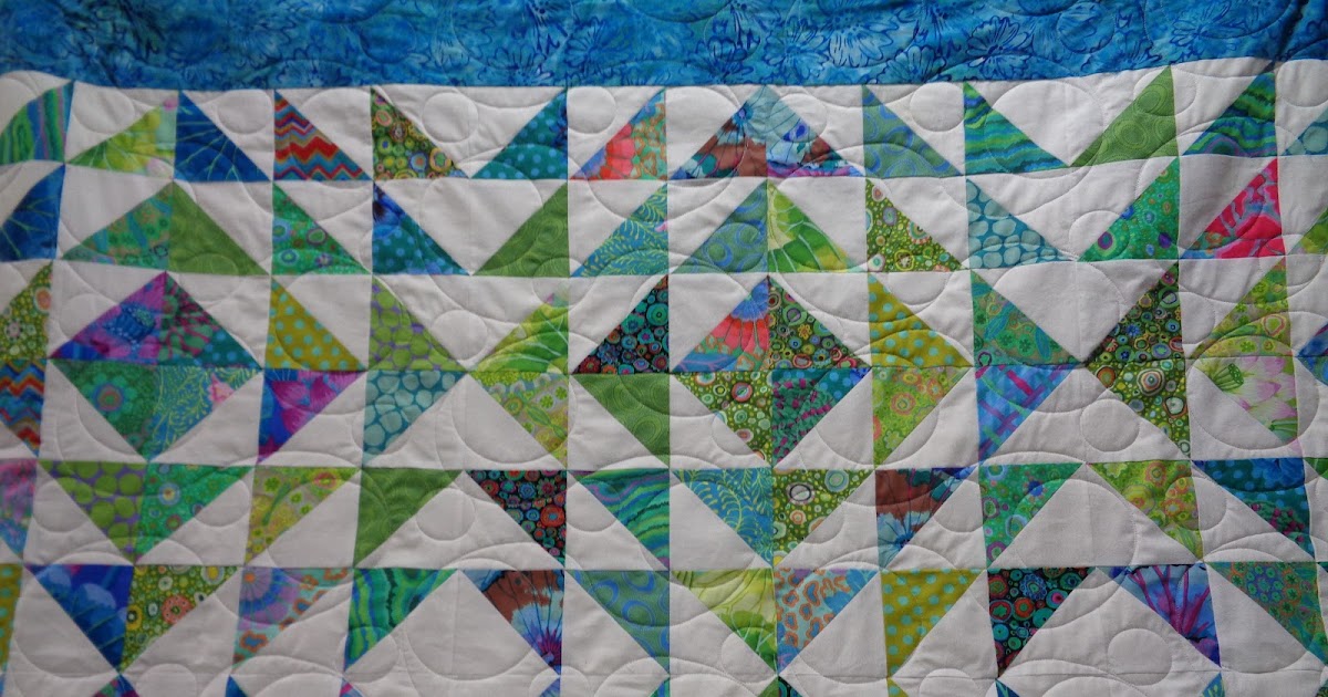 Acorn Ridge Quilting Kristin's Half Square Triangle Quilt