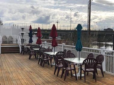 Chena's Alaskan Grill