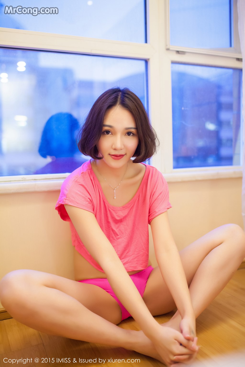 IMISS Vol.043: Model Iccey (艾 诗) (56 photos)