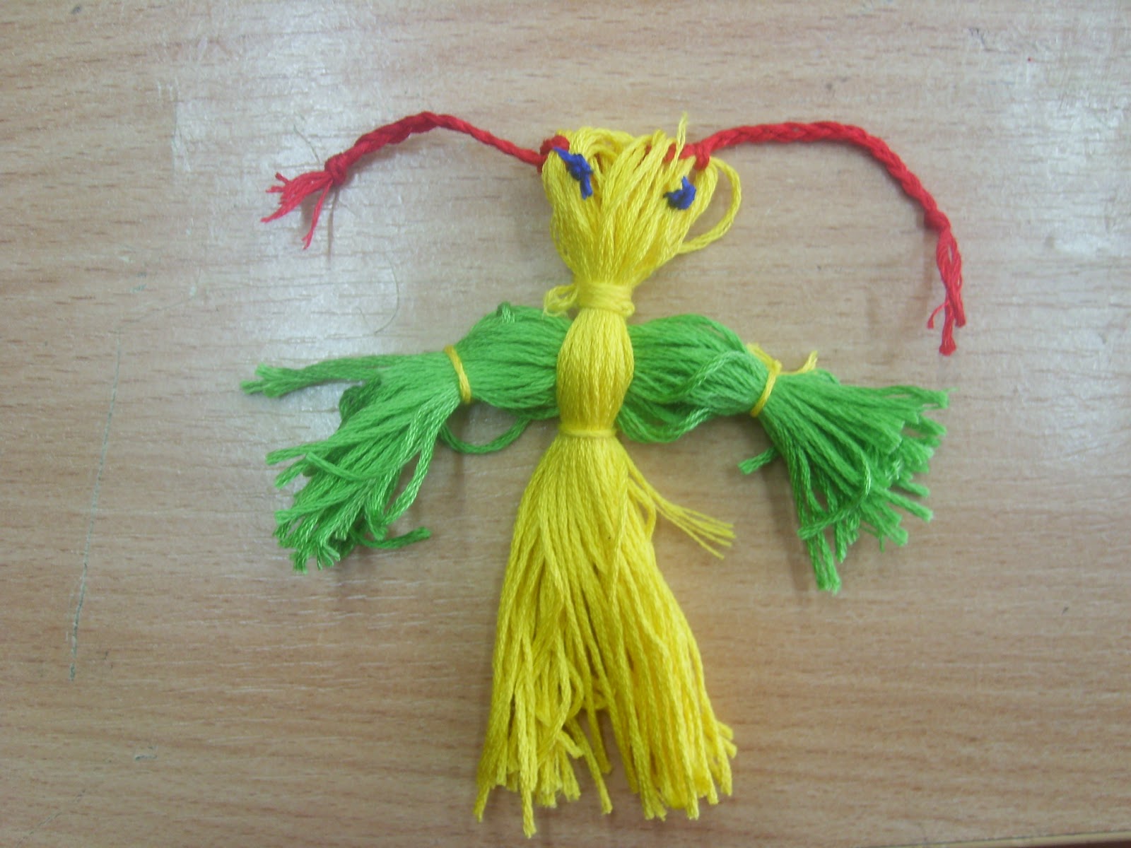 куклы из ниток мулине. куклы из ниток мулине. кукла из ниток. куколка из ниток своими руками. кукла из ниток.