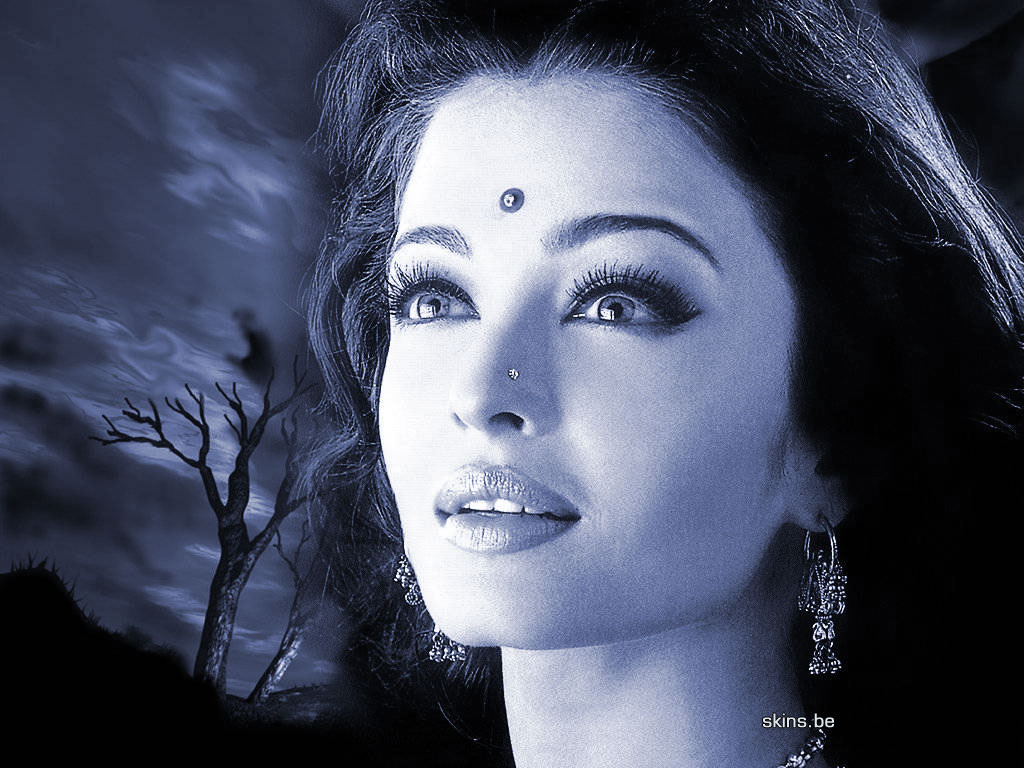 http://1.bp.blogspot.com/-iUDG8oGzNBE/Tw3OgIYvG4I/AAAAAAAAByM/vc6HTZtBLUM/s1600/Aishwarya-Rai-funny-photos.jpg