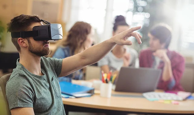 VR Impact de la réalité virtuelle (VR) sur l'avenir du travail
