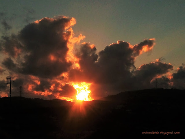 Quando o intocável, se permite a ser inesquecível... vislumbramos o céu!... / When the untouchable, allows itself to be unforgettable... we glimpse heaven!...