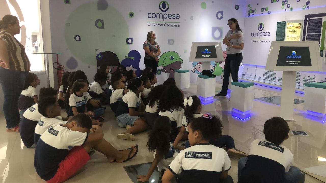 Compesa e BRK Ambiental premiam escola de Jaboatão dos Guararapes BlogTacaimbó Compesa e BRK Ambiental premiam escola de Jaboatão dos Guararapes BlogTacaimbó