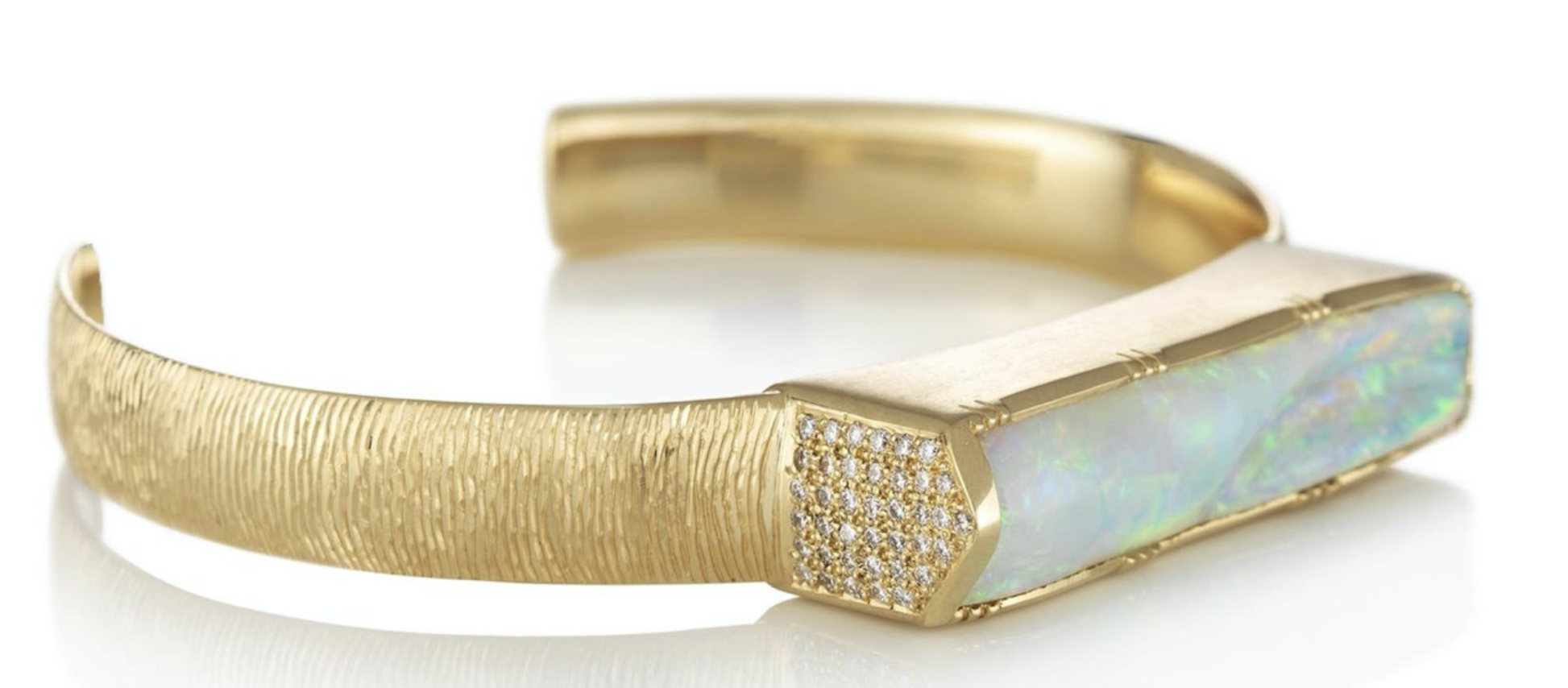 Jewellery Arts Handengraved treasures