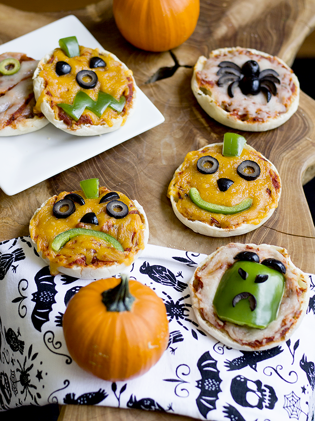Bubby and Bean ::: Living Creatively: Halloween Themed Veggie Mini Pizzas